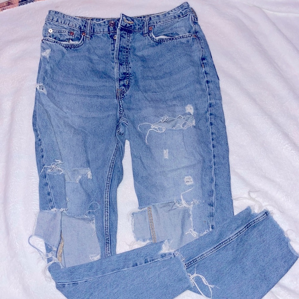Jeans with holes, H&M divided, size 8 women’s. All buttons no zipper